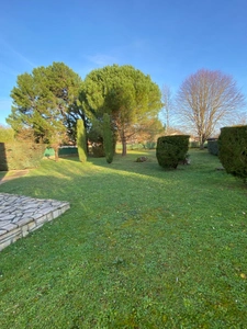 Soyaux. Maison 120 m² avec garage et jardin 
