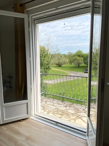 Cellefrouin. Maison 148 m² avec jardin et carport 