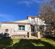 Mornac. Maison 124 m² avec garage 
