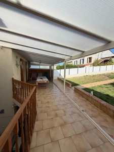 Ruelle. Maison 137 m² avec garage 