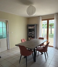 Brie. Maison 90 m² avec garage et jardin 