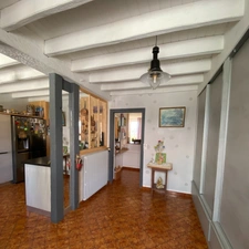 Torsac. Maison d'habitation 239 m² avec 2 logements locatifs meublés 