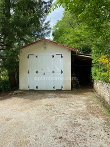 Touvre. Maison 85 m² sur sous-sol avec garage et jardin 