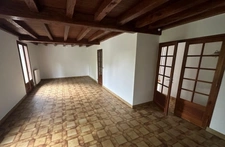 Angoulême . Maison 128 m² avec sous-sol semi enterré