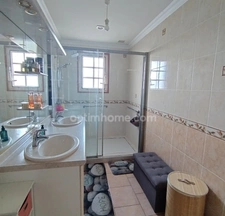 Touvre. Maison d'habitation 161 m² plain pied sur sous-sol semi enterré (studio) avec jardin 