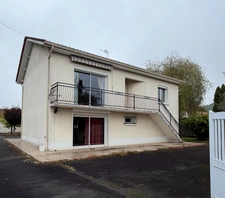 Champniers. Maison 158 m² avec garage indépendant 