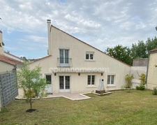 L'Isle d'Espagnac. Maison 99.70 m² avec jardin et garage 