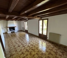 Angoulême . Maison 128 m² avec sous-sol sur terrain clos de 3878 m²