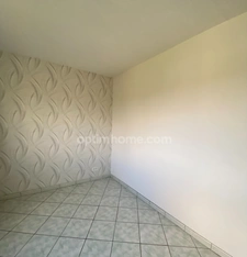 Champniers. Maison d'habitation 134 m² avec double garage et jardin 