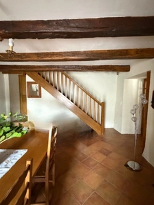 Vouzan. Maison 159 m² avec garages et dépendances 