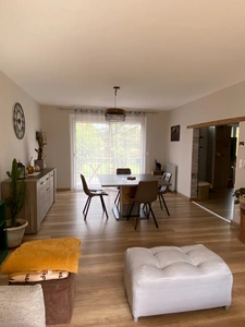 Cellefrouin. Maison 148 m² avec jardin et carport 