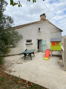 Pranzac. Maison d'habitation 98 m² avec carport et jardin 