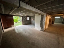 Angoulême . Maison 128 m² avec sous-sol semi enterré