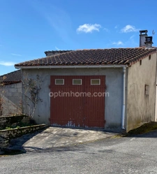 Rivières. Maison 79 m² sur sous-sol semi enterré avec jardin et garage indépendant 