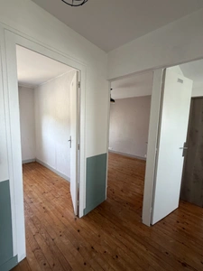 Soyaux. Maison mitoyenne de 102 m² avec garage et jardin 