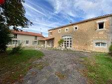Bunzac - Ensemble immobilier 