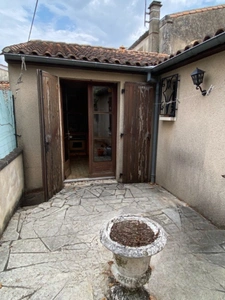 Angoulême. Maison 55.50 m² avec garage 