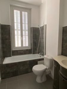 Ruelle. Maison 210 m² avec studio indépendant 