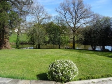 SECTEUR SAINT HILAIRE LES PLACES PROCHE DE NEXON EN HAUTE VIENNE MAGNIFIQUE MANOIR DU 17EME DE 280 M² HABITABLES SUR 17862 M² DE TERRAIN AVEC UN ETANG DE 6000 M² ET PISCINE