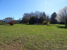A PANAZOL TRES BEAU TERRAIN PLAT DE 2370 M² AVEC CU TRES BELLE VUE DEGAGEE