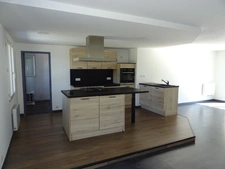 A SAINT JUNIEN PROCHE DU CENTRE VILLE BELLE MAISON DE PLAIN PIED 96 M² HABITABLES SUR UN TERRAIN DE 1502 M² PLAT