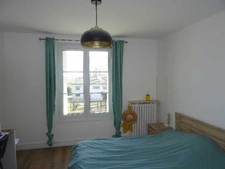 A ROCHECHOUART (87) BELLE MAISON PIERRE D'ENVIRON 127 M² HABITABLES 4 CHAMBRES SUR UN TERRAIN DE 2000 M²
