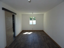 A SAINT JUNIEN PROCHE DU CENTRE VILLE BELLE MAISON DE PLAIN PIED 96 M² HABITABLES SUR UN TERRAIN DE 1502 M² PLAT
