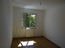 SECTEUR SAINT JOUVENT TRES BELLE MAISON REFAITE A NEUF AVEC ISOLATION PAR L'EXTERIEUR 3 CHAMBRE PLUS 1 APPARTEMENT T1