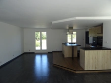A SAINT JUNIEN PROCHE DU CENTRE VILLE BELLE MAISON DE PLAIN PIED 96 M² HABITABLES SUR UN TERRAIN DE 1502 M² PLAT
