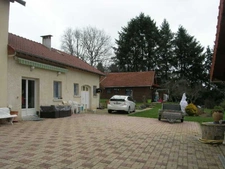 A 8 MINUTES DE LIMOGES SECTEUR ISLE MAGNIFIQUE MAISON PIERRE DE 159 M² 4 CHAMBRES PLUS UN CHALET ET UNE DEPENDANCE 
