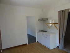 SECTEUR SAINT JOUVENT TRES BELLE MAISON REFAITE A NEUF AVEC ISOLATION PAR L'EXTERIEUR 3 CHAMBRE PLUS 1 APPARTEMENT T1
