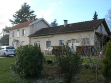 A 8 MINUTES DE LIMOGES SECTEUR ISLE MAGNIFIQUE MAISON PIERRE DE 159 M² 4 CHAMBRES PLUS UN CHALET ET UNE DEPENDANCE 
