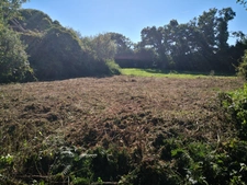 corps de ferme avec dependances sur 1679 m2 a renover entierement 