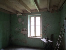 Proche du Château et de l’Étang de Corlay , ensemble en pierre de 200 m² sur 3.35 hectares