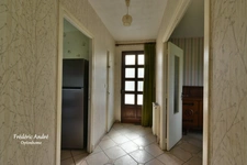 Pavillon individuel de plain-pied avec sous sol et terrain