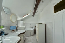 Charmante maison avec jolie vue, située en sortie de commune.