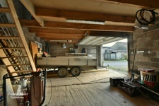 Atelier/Garages à Pouru aux Bois.
