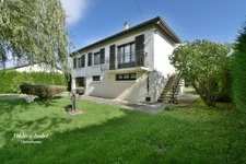 Pavillon individuel de plain-pied avec sous sol et terrain