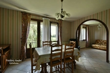 Pavillon individuel de plain-pied avec sous sol et terrain