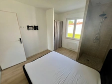 MOUTIERS SUR LAY 85 AU CALME VILLA PLAIN PIED GRAND CONFORT 3 CHAMBRES AVEC DEPENDANCES SUR 720M² CLOS