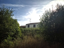 LAIROUX (85) MAISON SUR DEMI SOUS SOL A RENOVER AVEC VERANDA PISCINE ET MAISON D'AMIS SUR PARC CLOS