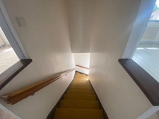 LE BOURG SOUS LA ROCHE 85000 RARISSIME APPARTEMENT DE TYPE 3 / 2 CHAMBRES AVEC BALCON ET GRAND GARAGE