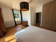 VOUILLE LES MARAIS 85450 CALME ABSOLU MAGNIFIQUE PROPRIETE GRAND CONFORT AVEC DEPENDANCES ET JARDIN