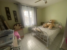 L'ORBRIE (85200) EN FOND D'IMPASSE ADORABLE VILLA PLAIN PIED 4 CHAMBRES AVEC DEPENDANCE SUR 707M² CLOS