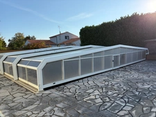 SAINT MICHEL EN L'HERM (85) 10 MIN DES PLAGES ENSEMBLE IMMOBILIER 222M² AVEC PISCINE ANNEXES ET JARDIN