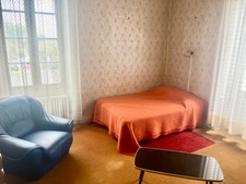 LA ROCHE SUR YON 85000 COEUR DE VILLE SPACIEUSE MAISON DE CARACTERE 5 CHAMBRES AVEC ANNEXES ET JARDIN
