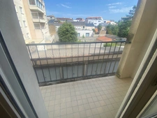 LA ROCHE SUR YON (85000) COEUR PENTAGONE DANS RESIDENCE SECURISEE APPARTEMENT TYPE T3 AVEC 2 GARAGES