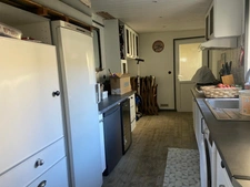 LUCON (85) COEUR DE VILLE MAISON EN PIERRES DE CARACTERE 5/6 CHAMBRES AVEC PATIO ET SPACIEUSES ANNEXES