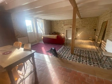 PEAULT AU CALME ABSOLU MAISON EN PIERRES RENOVEE BOURREE DE CHARME AVEC VERANDA TERRASSE ET JARDIN