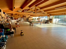 SAINT MICHEL EN L'HERM (85) 10 MIN DES PLAGES ENSEMBLE IMMOBILIER 222M² AVEC PISCINE ANNEXES ET JARDIN